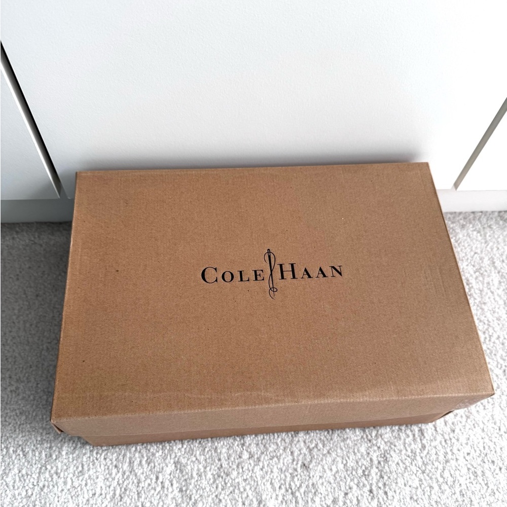 Cole Haan Cassidy Bootie Black Nubuck Size 8 B — Grand.OS (Nike Air) Cushioning - Picture 8 of 8